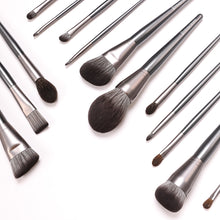 Load image into Gallery viewer, DIAS CHONNY Co-branded professional makeup brushes set 15 pcs
